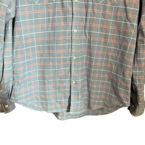 Pd & c plaid flannel shirt. Slim fit size large - Picture 6 of 10
